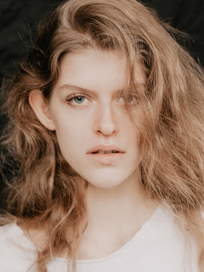 JULIA HANCZEWSKA